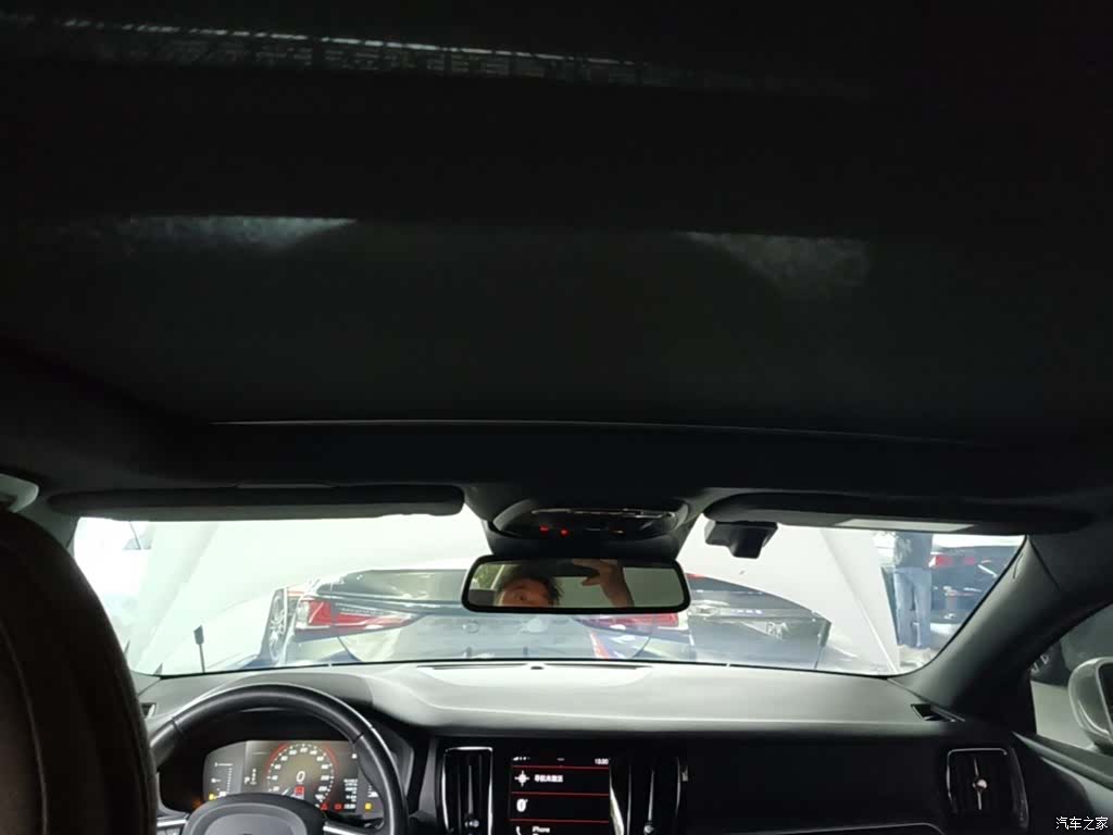 Volvo S60, 2022 14
