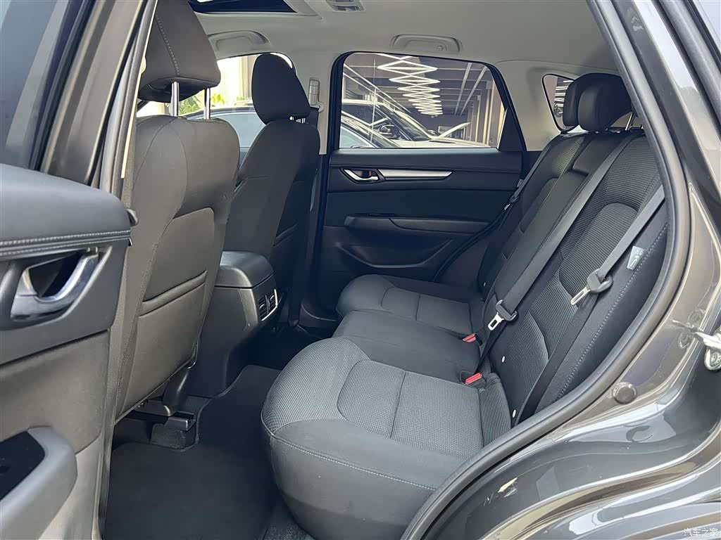 Mazda CX-5, 2025 16