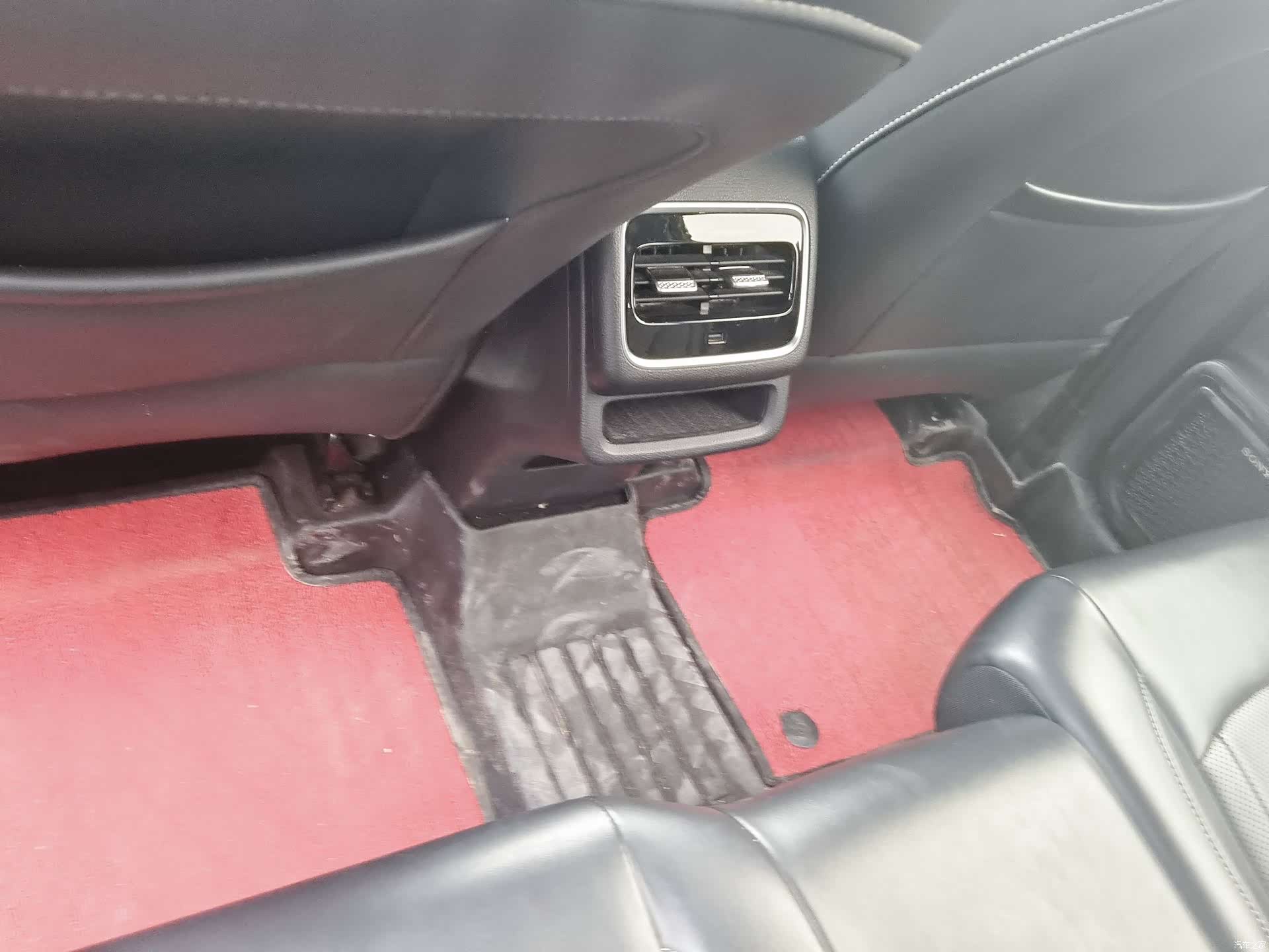 Chery Tiggo 8, 2023 11
