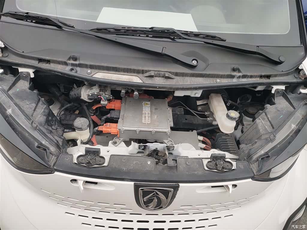 Wuling E100, 2020 16