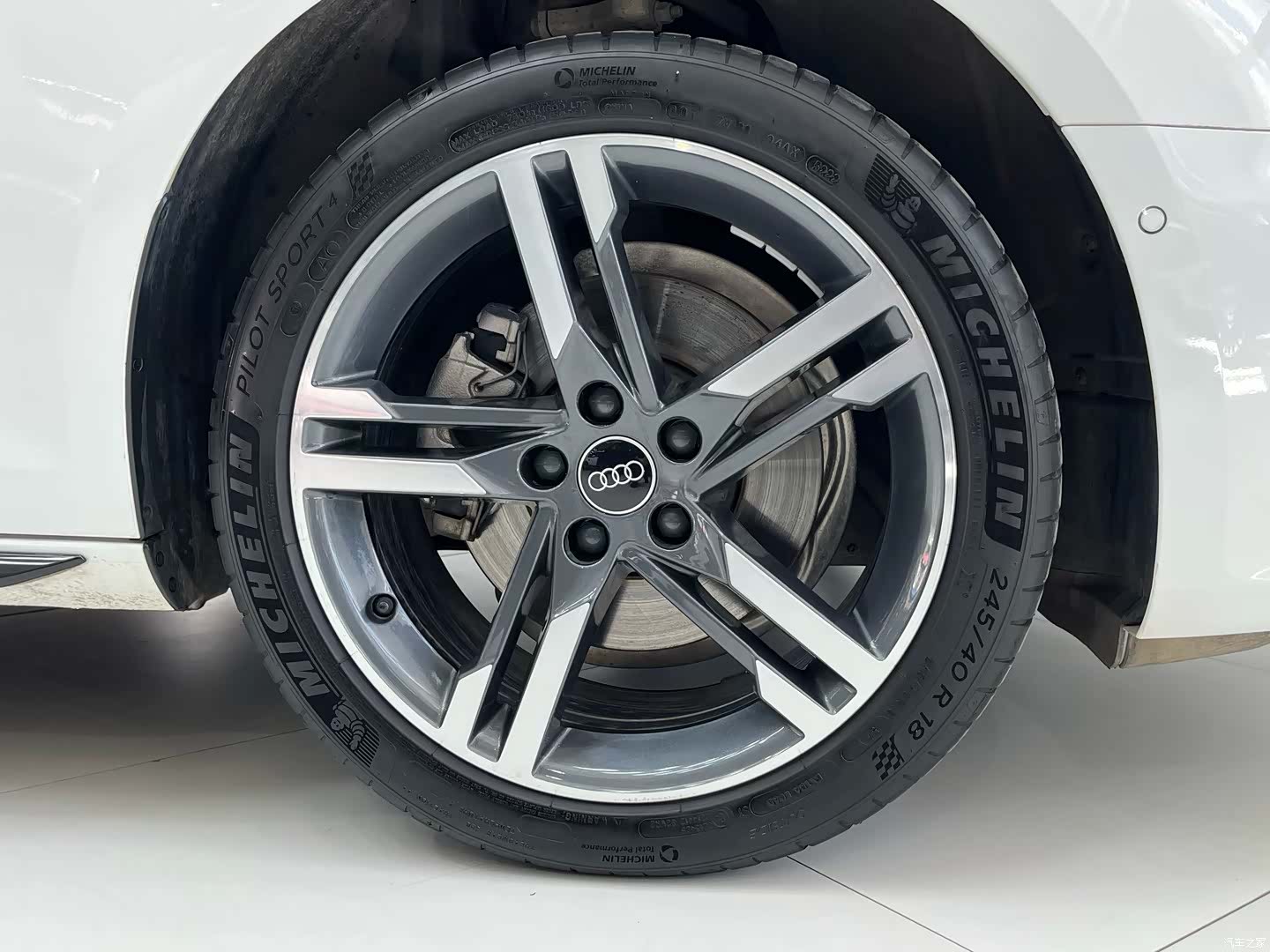 Audi A4L, 2023 10