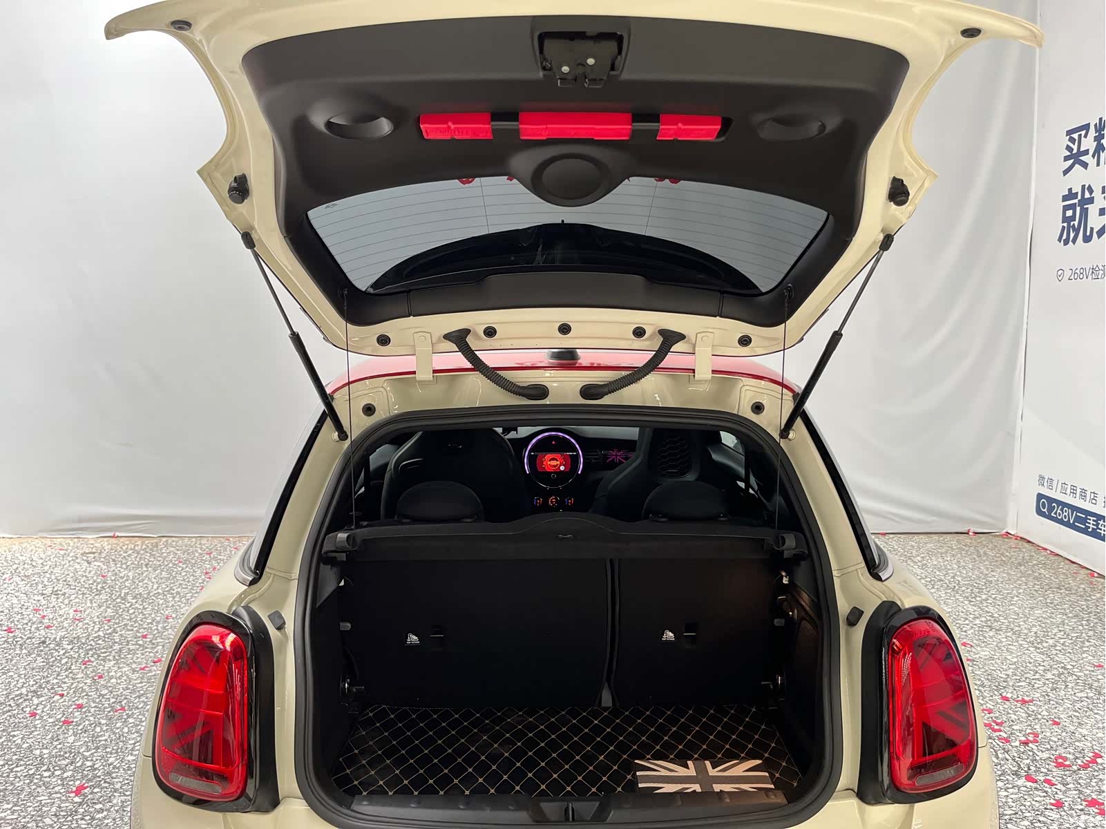 Mini Cooper, 2019 13