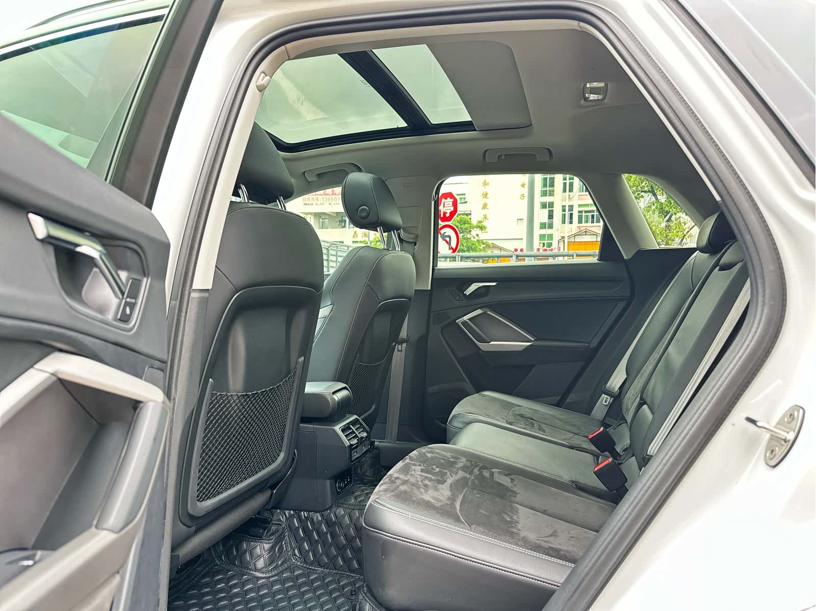 Audi Q3, 2022 12