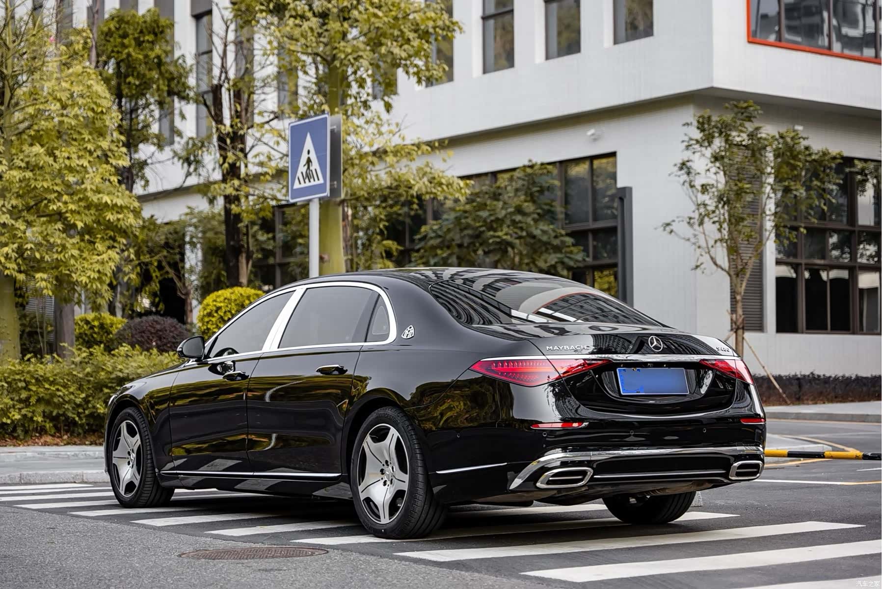 Maybach S-Class, 2022 12