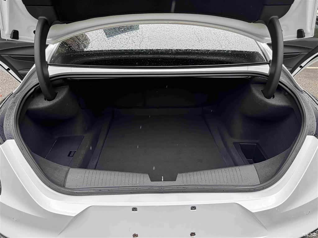Cadillac CT4, 2021 19