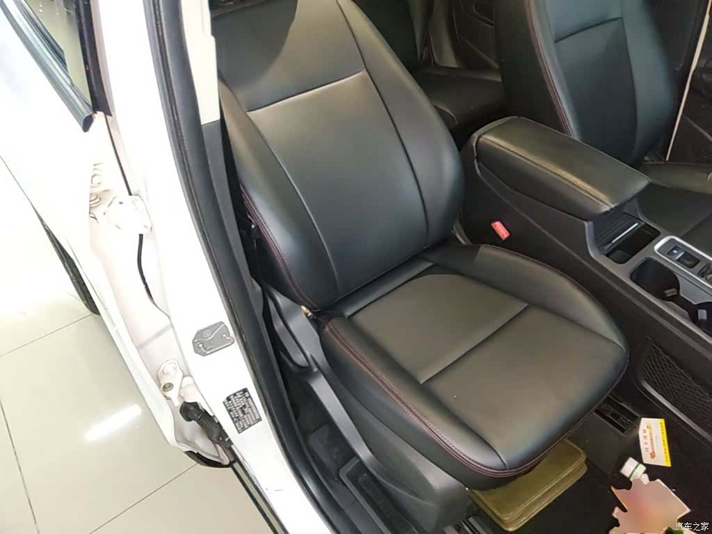 Ford Kuga, 2017 25