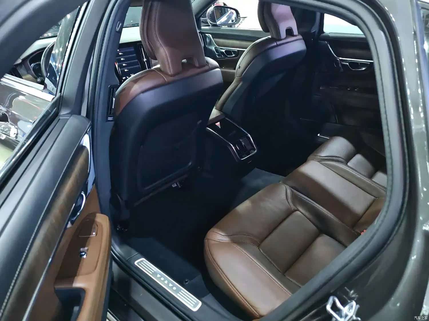 Volvo S90, 2020 9