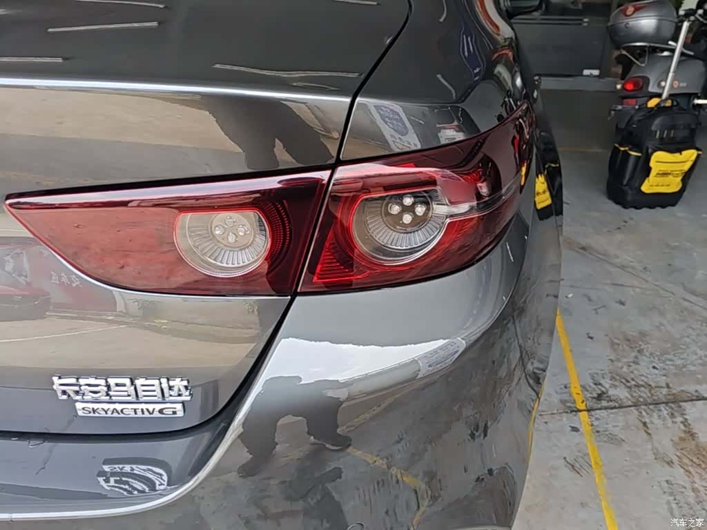 Mazda Mazda3, 2023 8