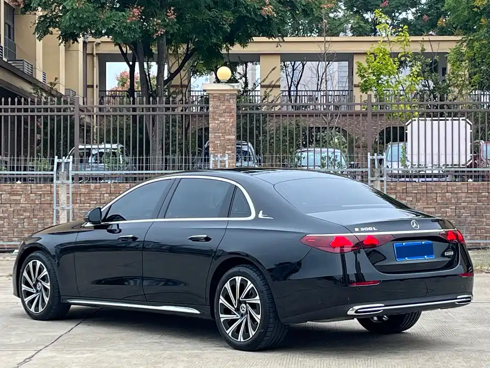 Mercedes-Benz E-class