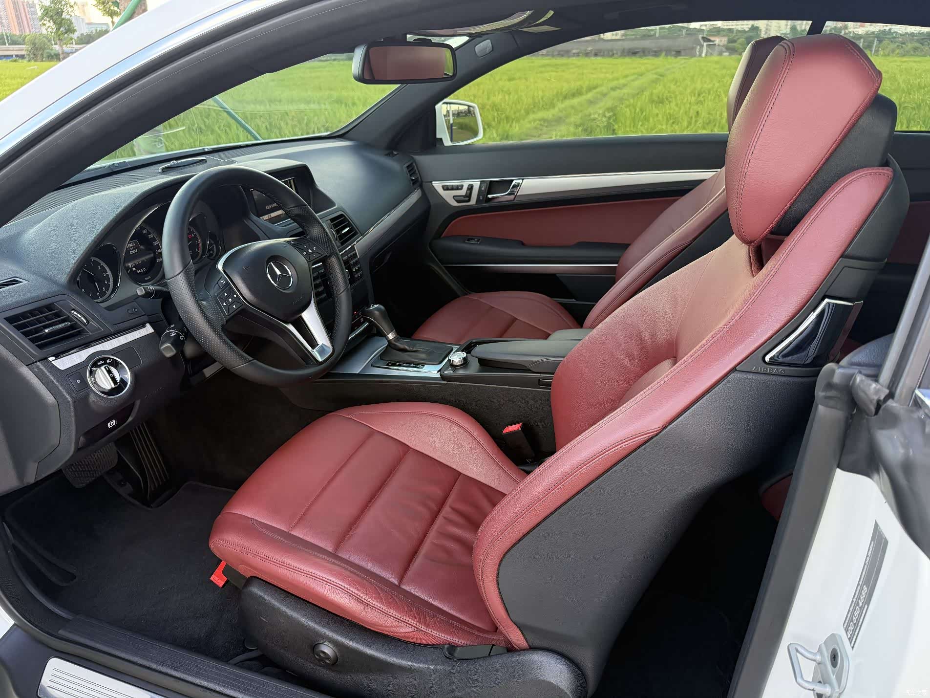 Mercedes-Benz E-Class, 2013 9