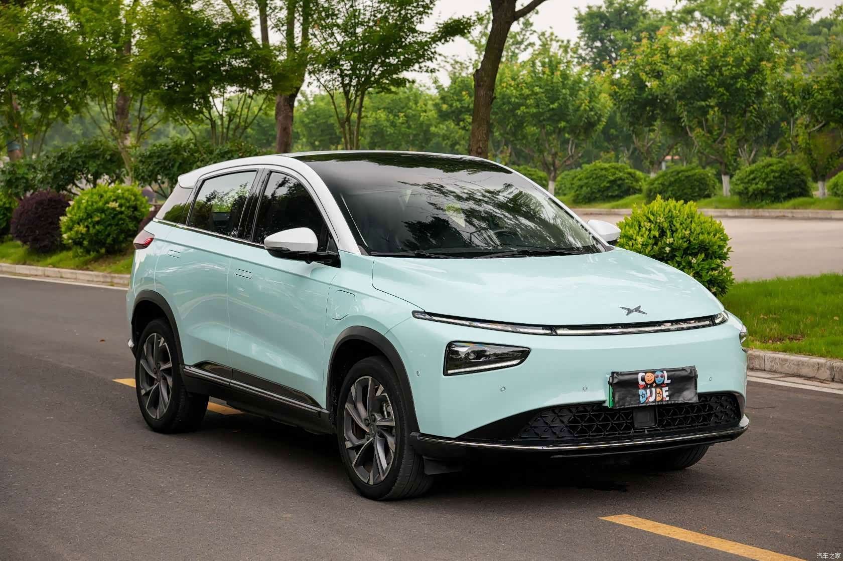 Xpeng G3i, 2022 4