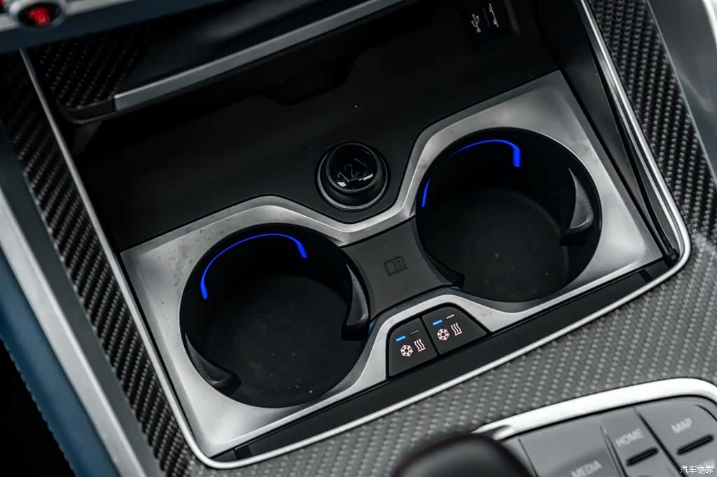 BMW XM, 2024 36