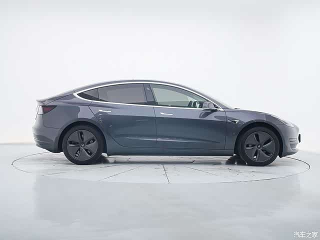 Tesla Model 3, 2020 8