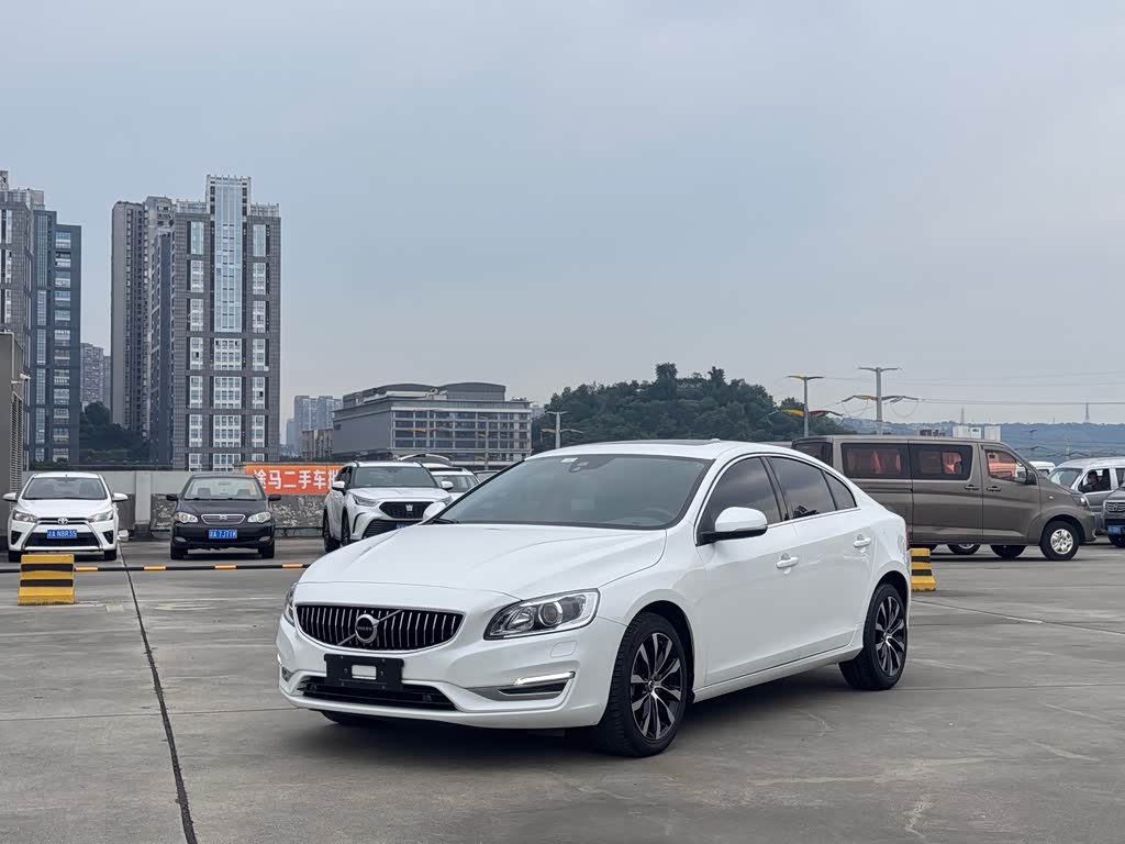 Volvo S60