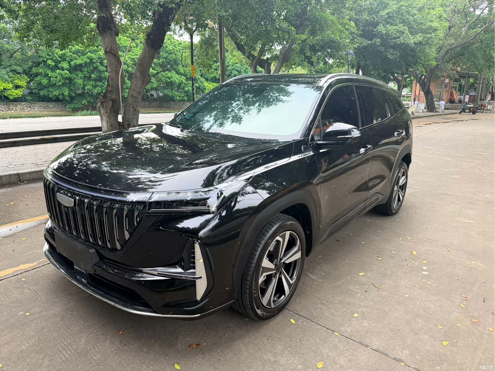 Geely Boyue, 2025 1