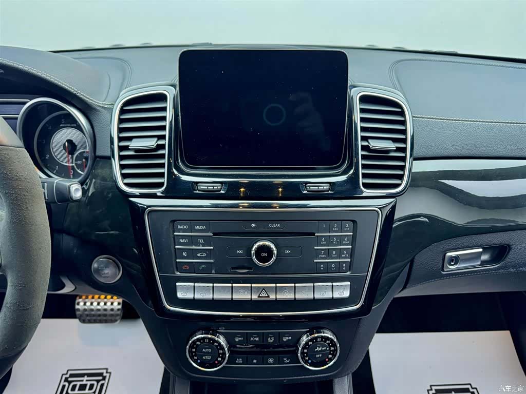 Mercedes-Benz GLS, 2016 14