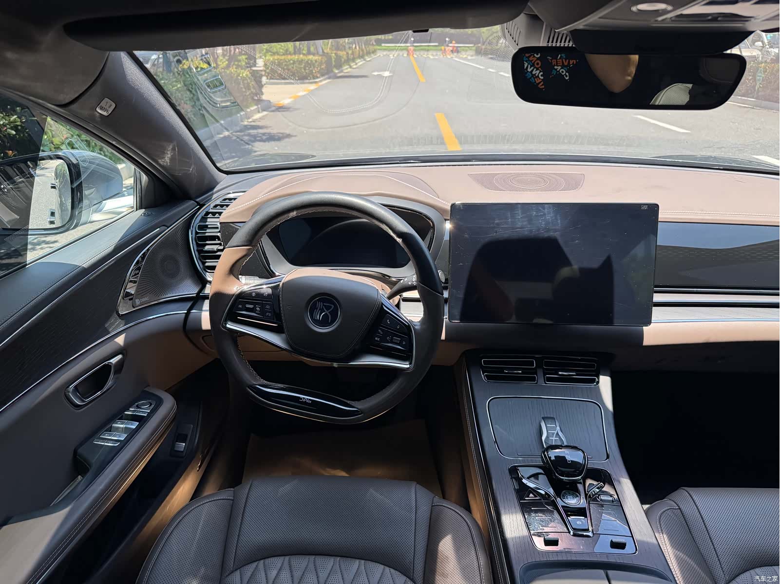 BYD Han, 2022 14