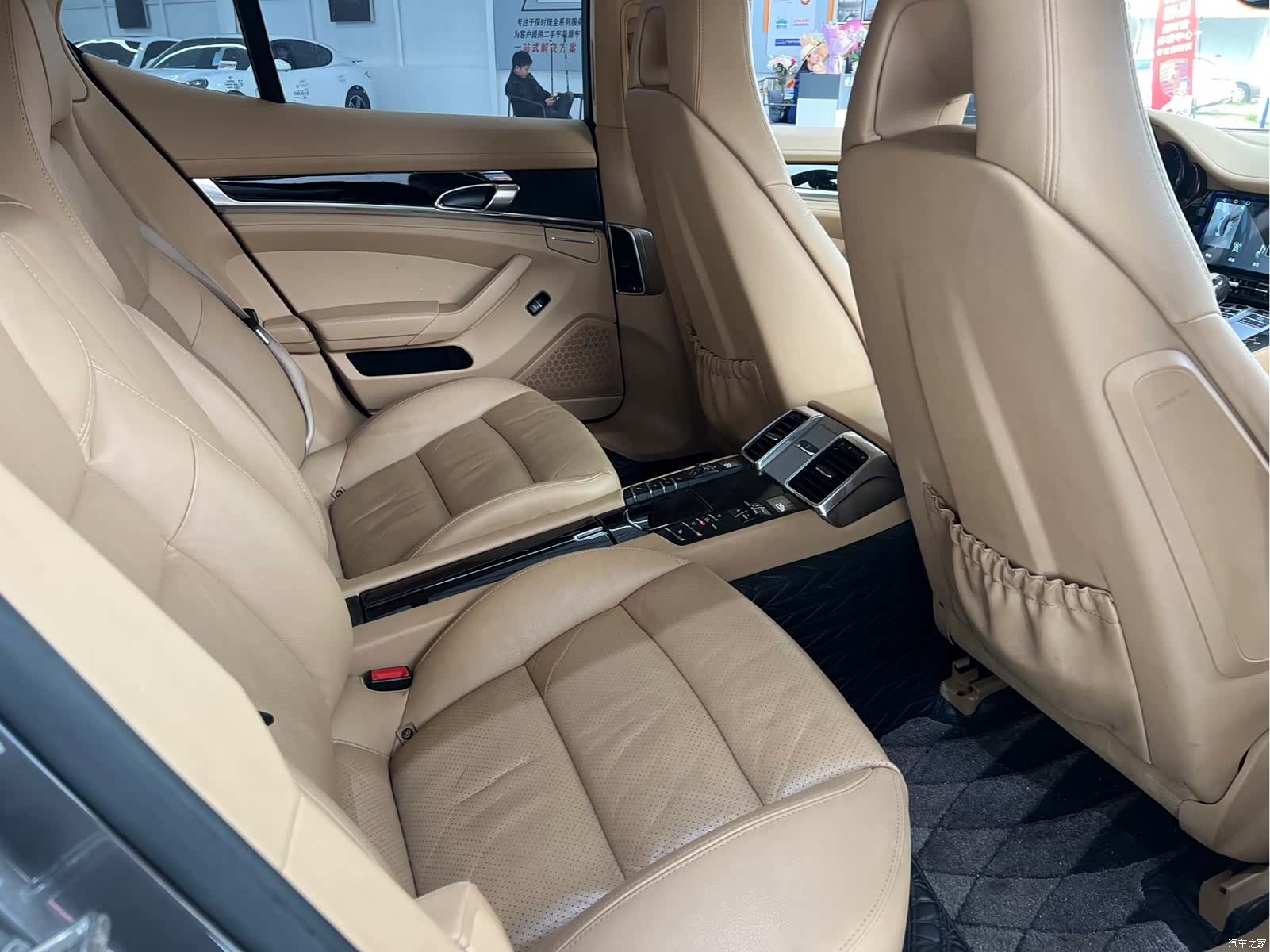 Porsche Panamera, 2014 9