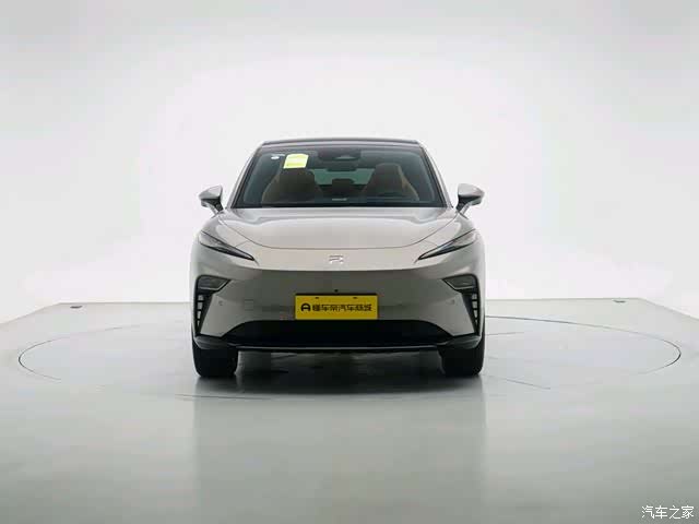 Rising Auto R7, 2025 6