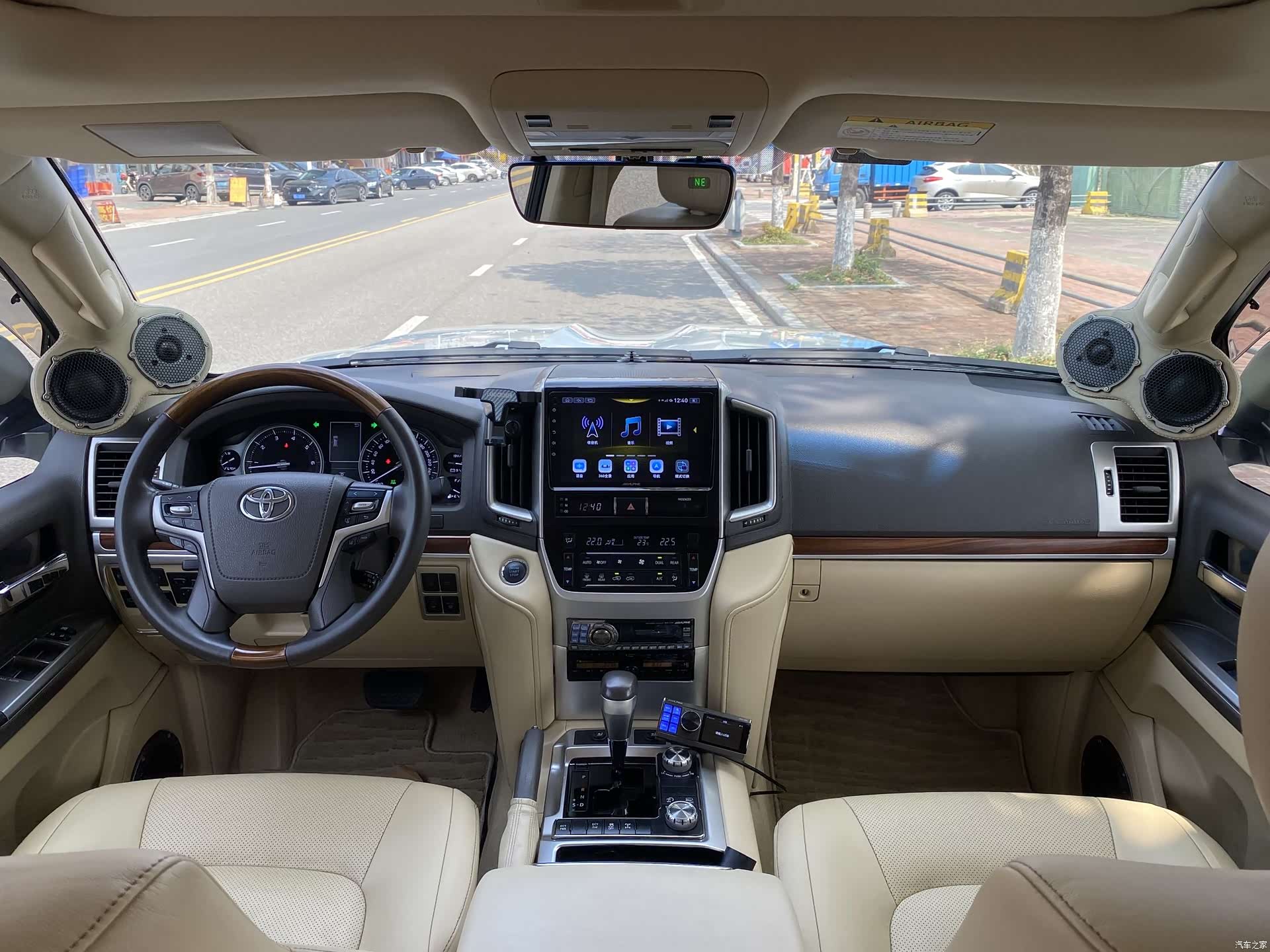Toyota Land Cruiser, 2017 6