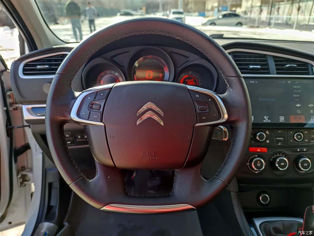 Citroen C4, 2015 12