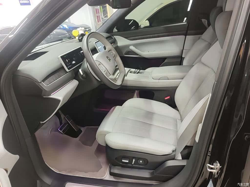 NIO ES8, 2023 15