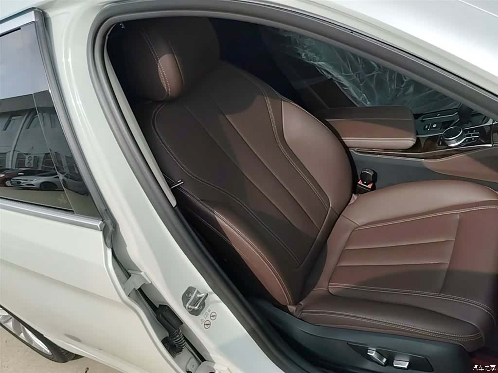 BMW 5 Series, 2018 25