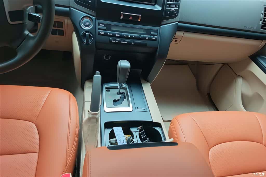 Toyota Land Cruiser, 2015 16