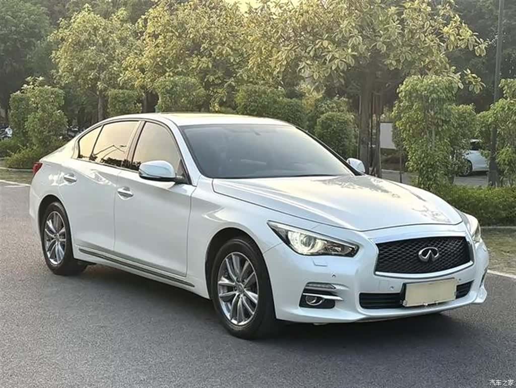 Infiniti Q50L, 2016 3