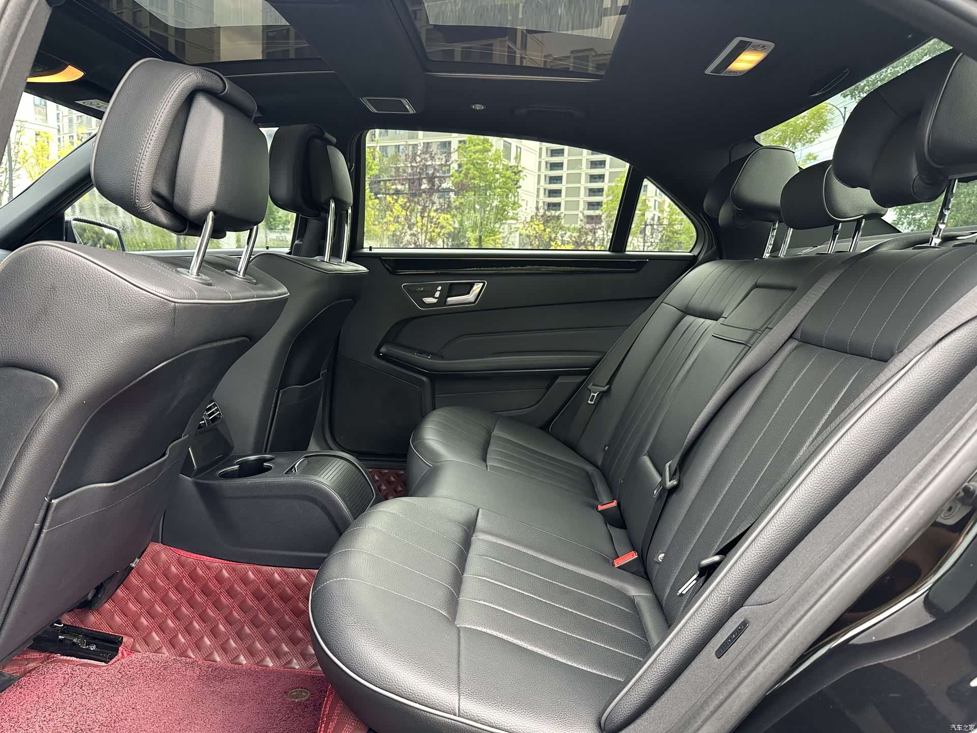 Mercedes-Benz E-Class, 2016 10