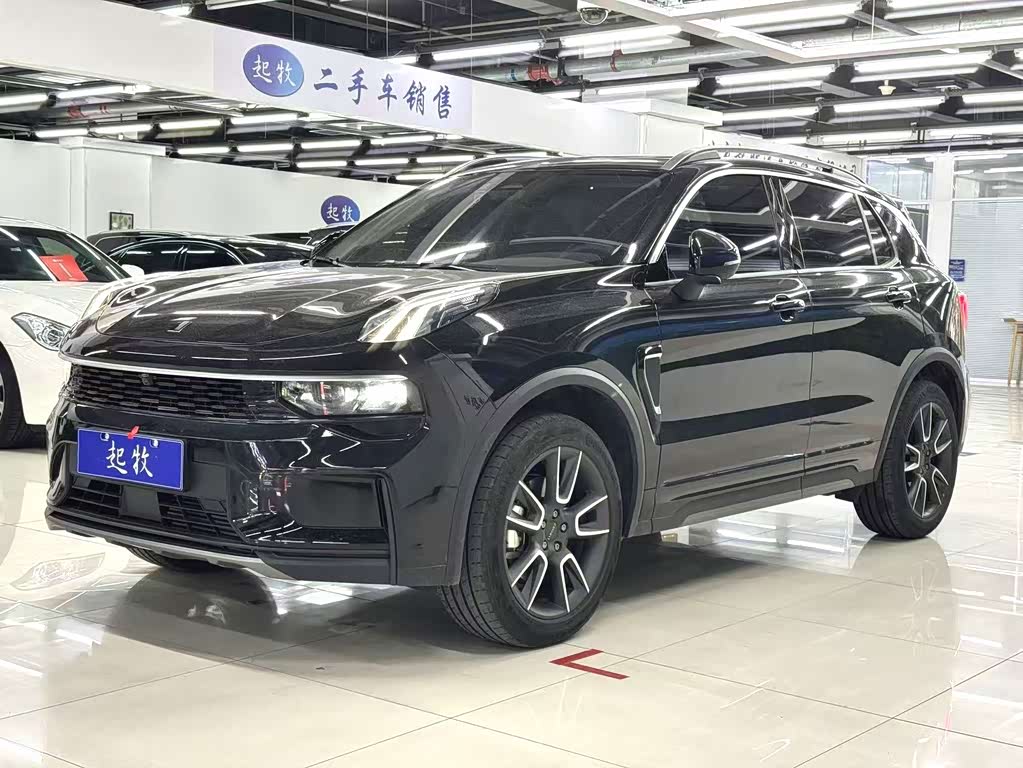 Lynk & Co 01