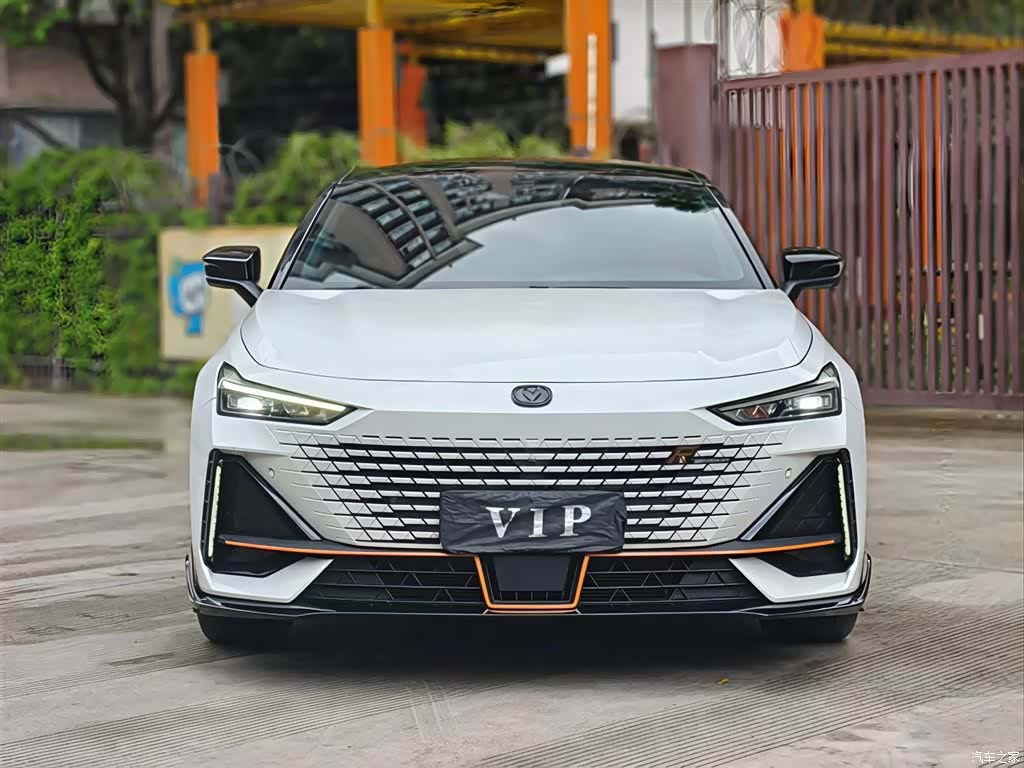 Changan UNI-V, 2023 2