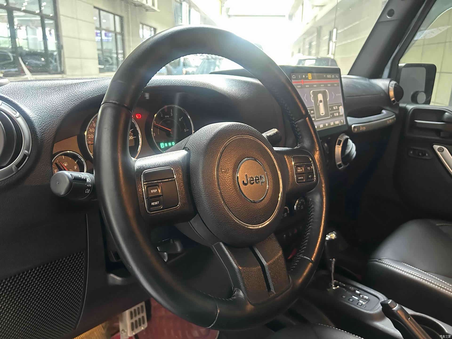 Jeep Wrangler, 2015 7