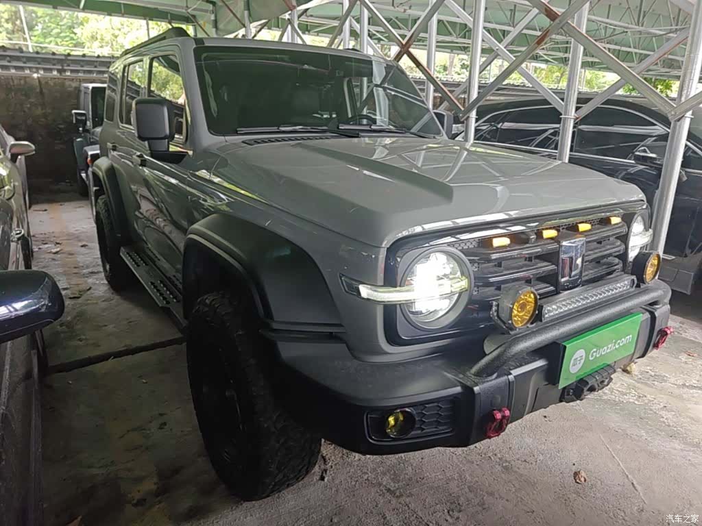 Tank 300, 2022 4