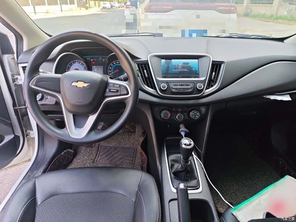 Chevrolet 320, 2018 13