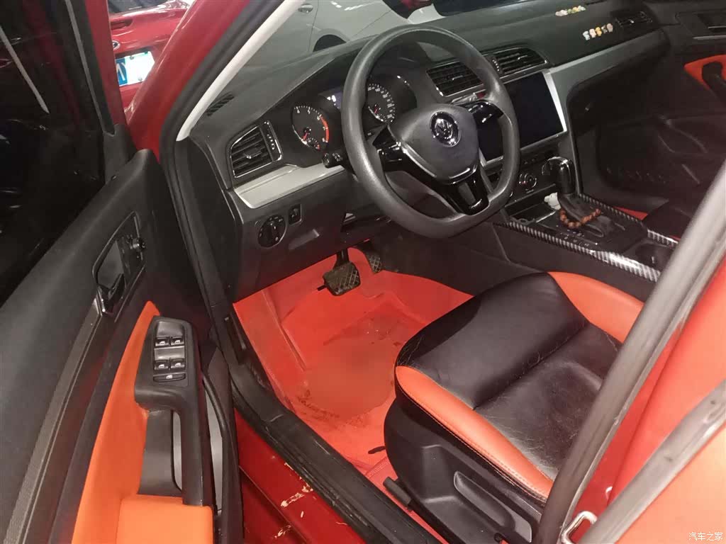 Volkswagen Lamando, 2017 16