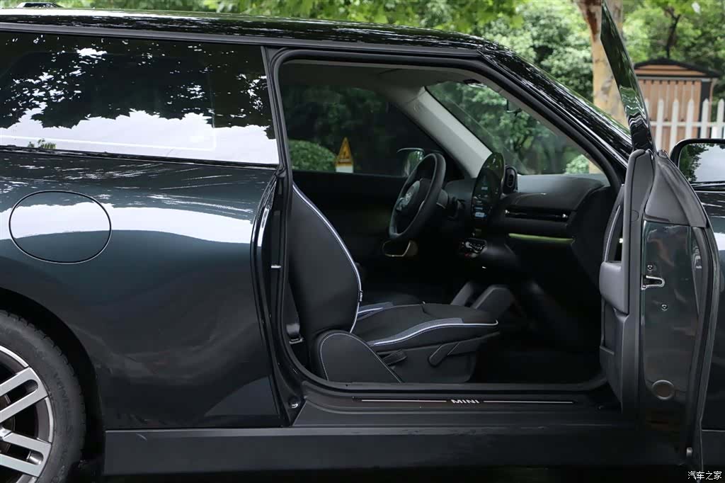 Mini Cooper, 2025 12