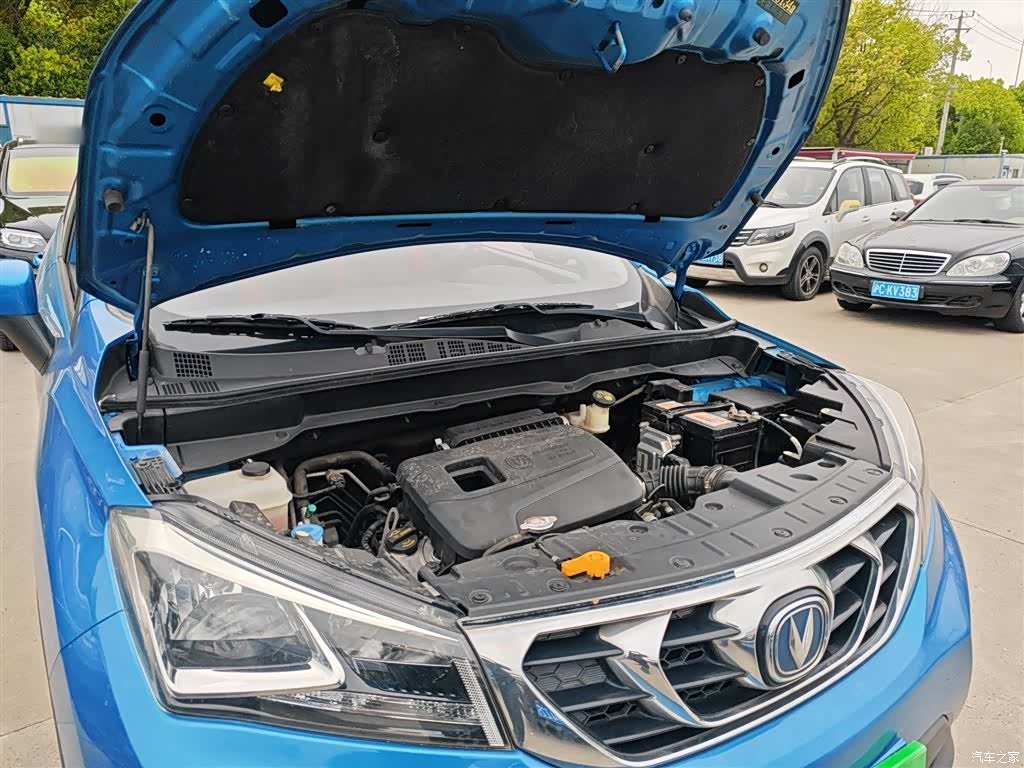 Changan CS15, 2016 16