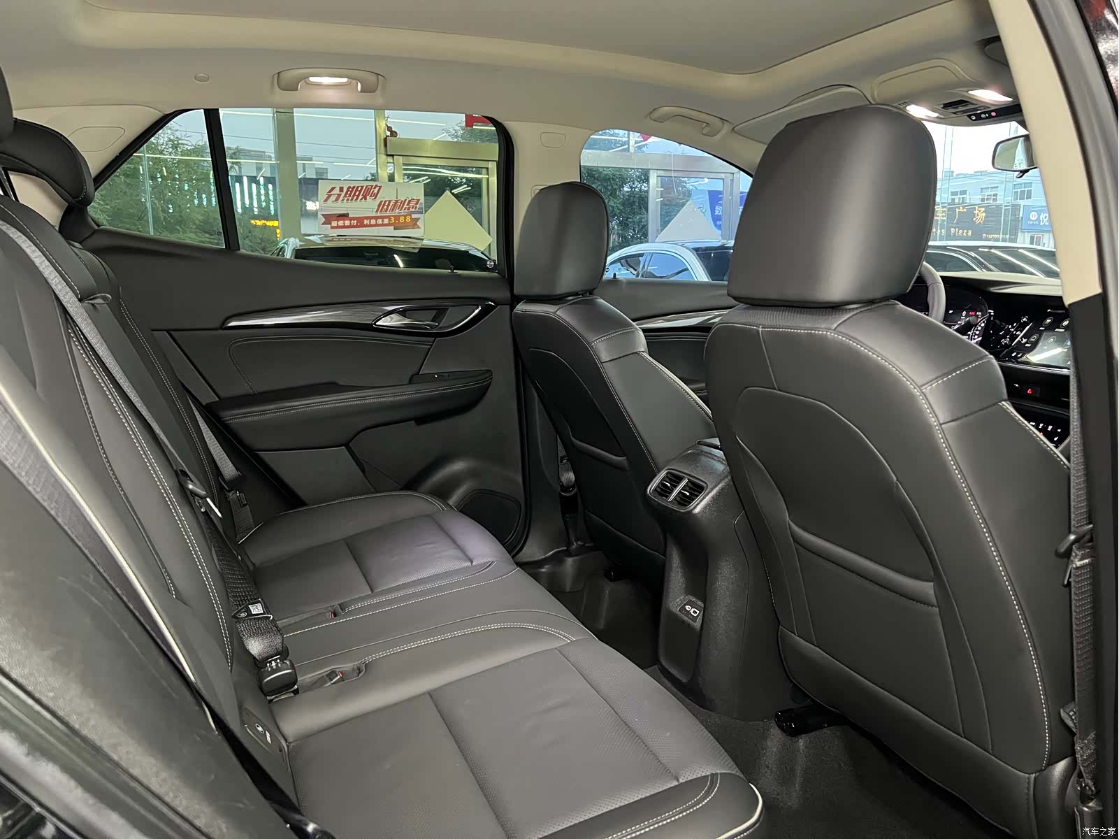 Buick Envision, 2022 11