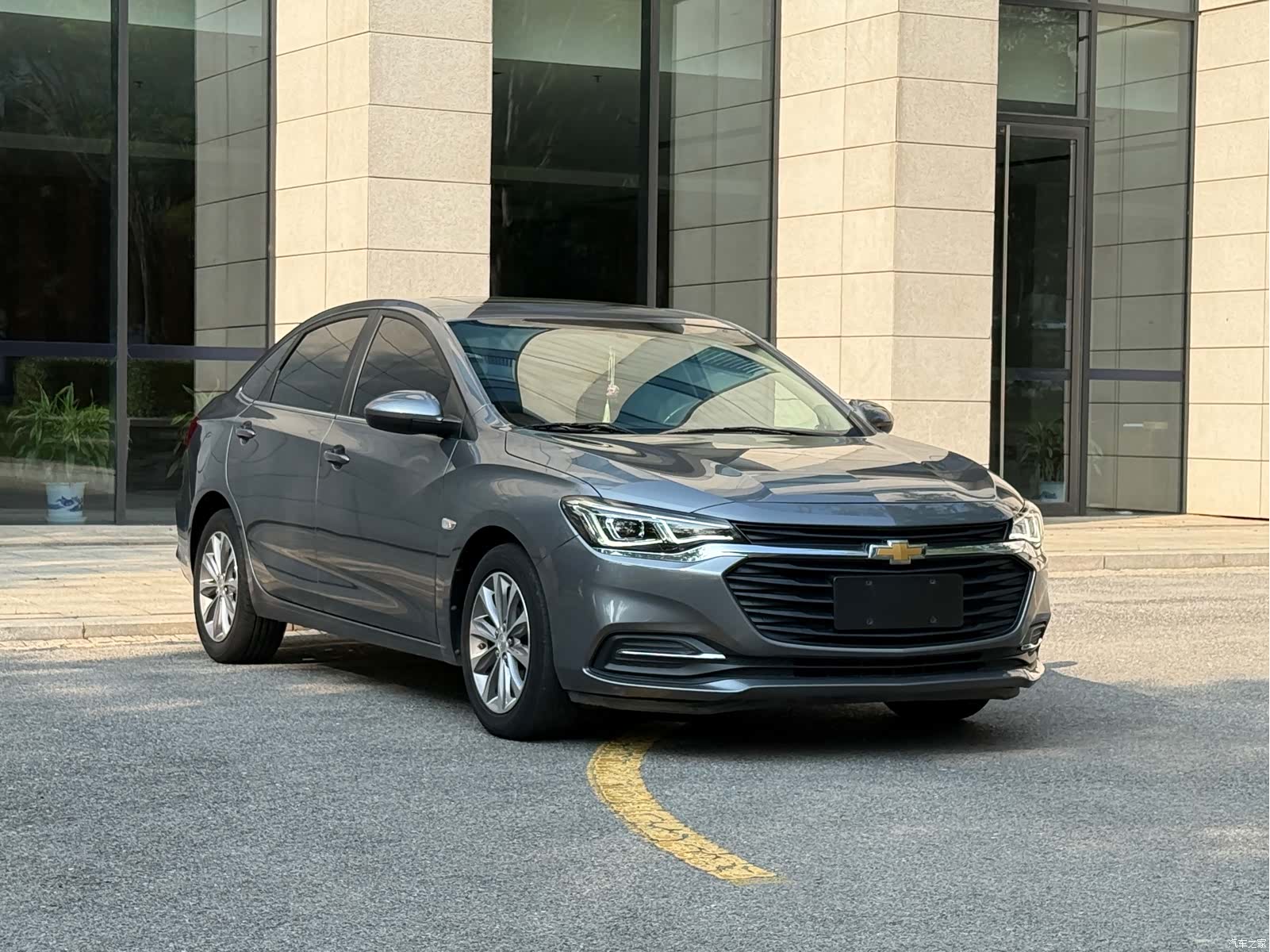 Chevrolet 320, 2022 3