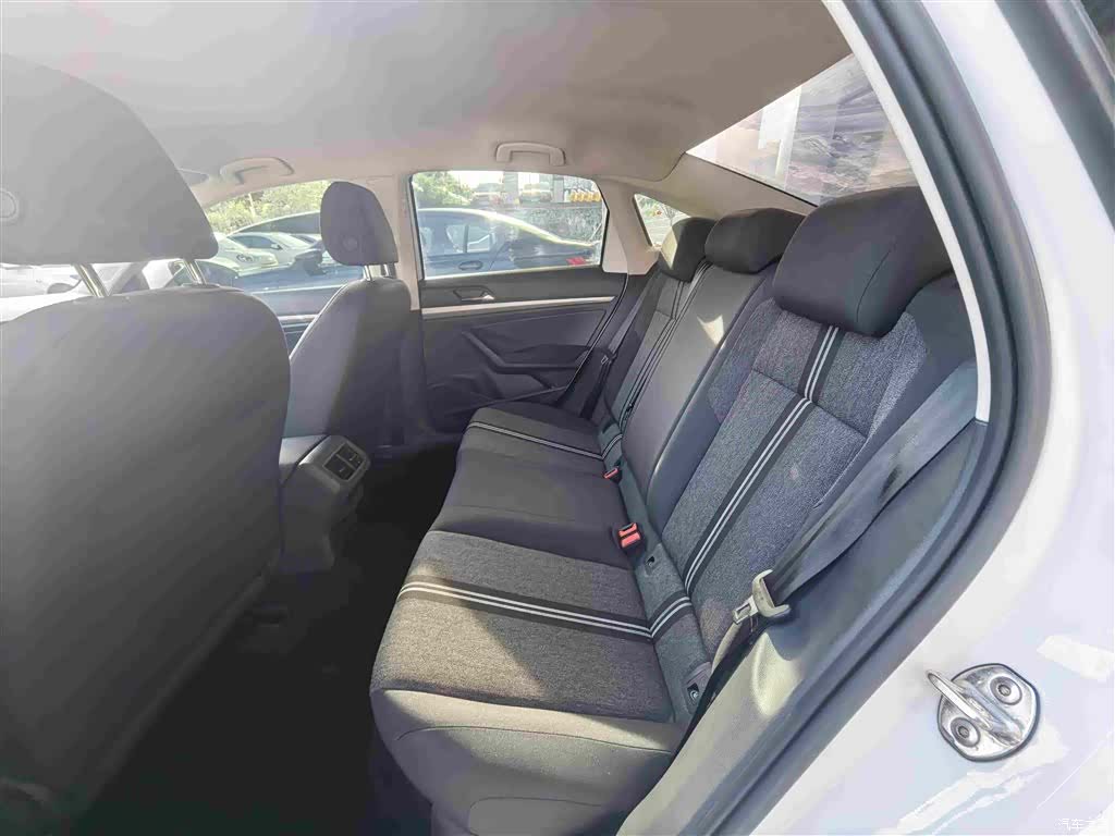 Volkswagen Lavida, 2021 6