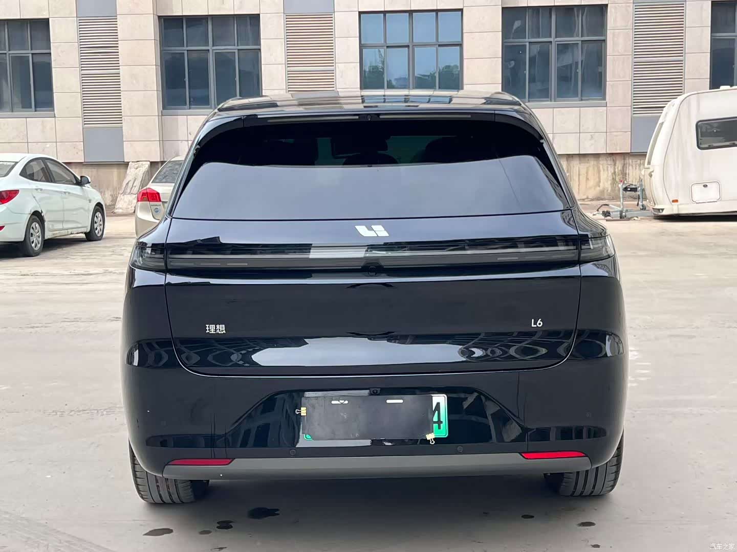Li Auto L6, 2024 8