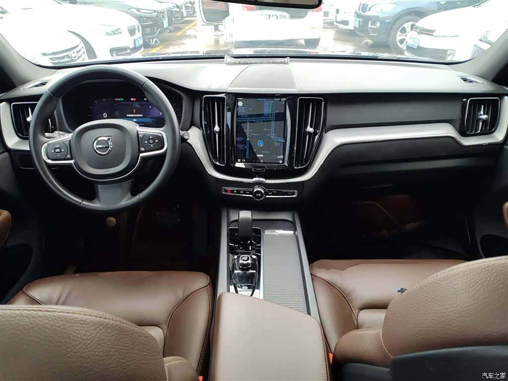 Volvo XC60, 2022 10