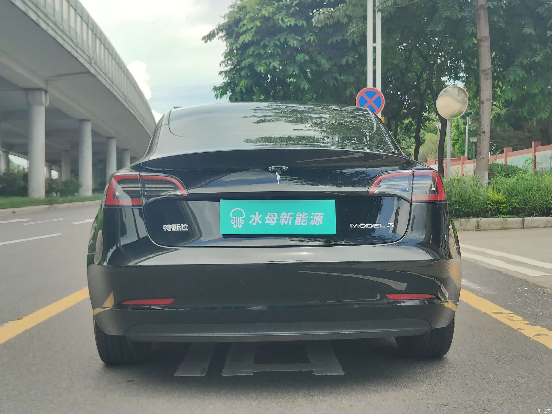 Tesla Model 3, 2021 все фото