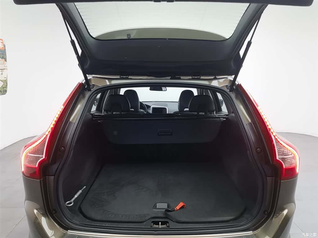 Volvo XC60, 2016 16
