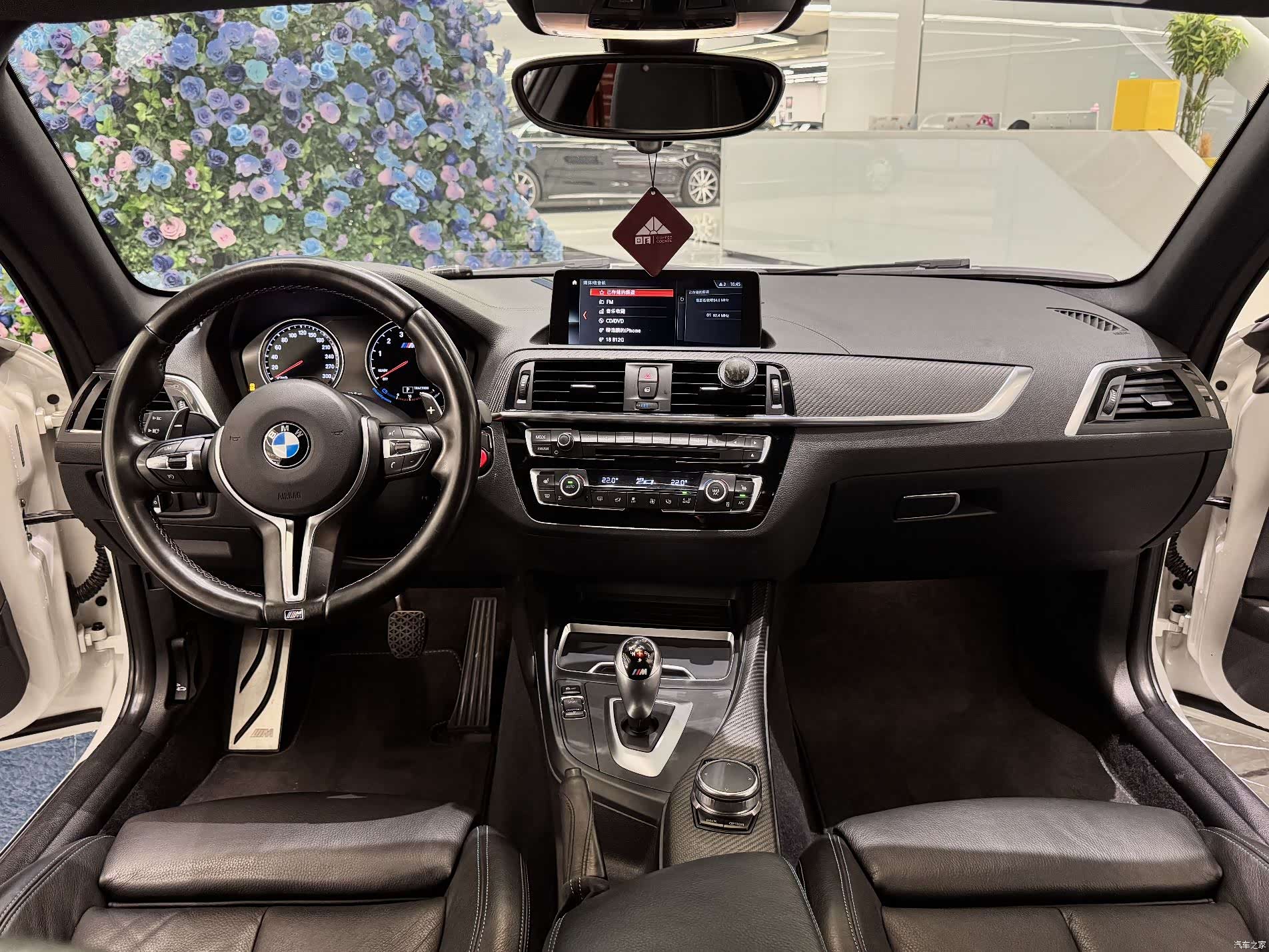 BMW M2, 2018 все фото