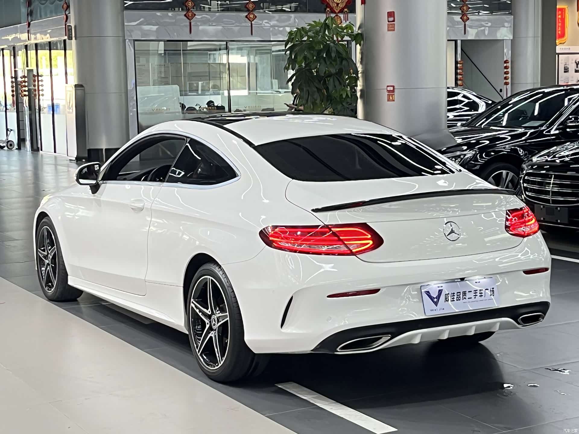 Mercedes-Benz C-Class, 2018 6