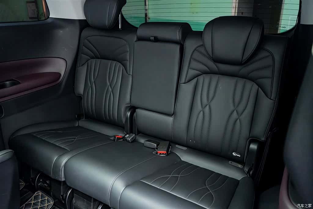 Trumpchi M8, 2023 26