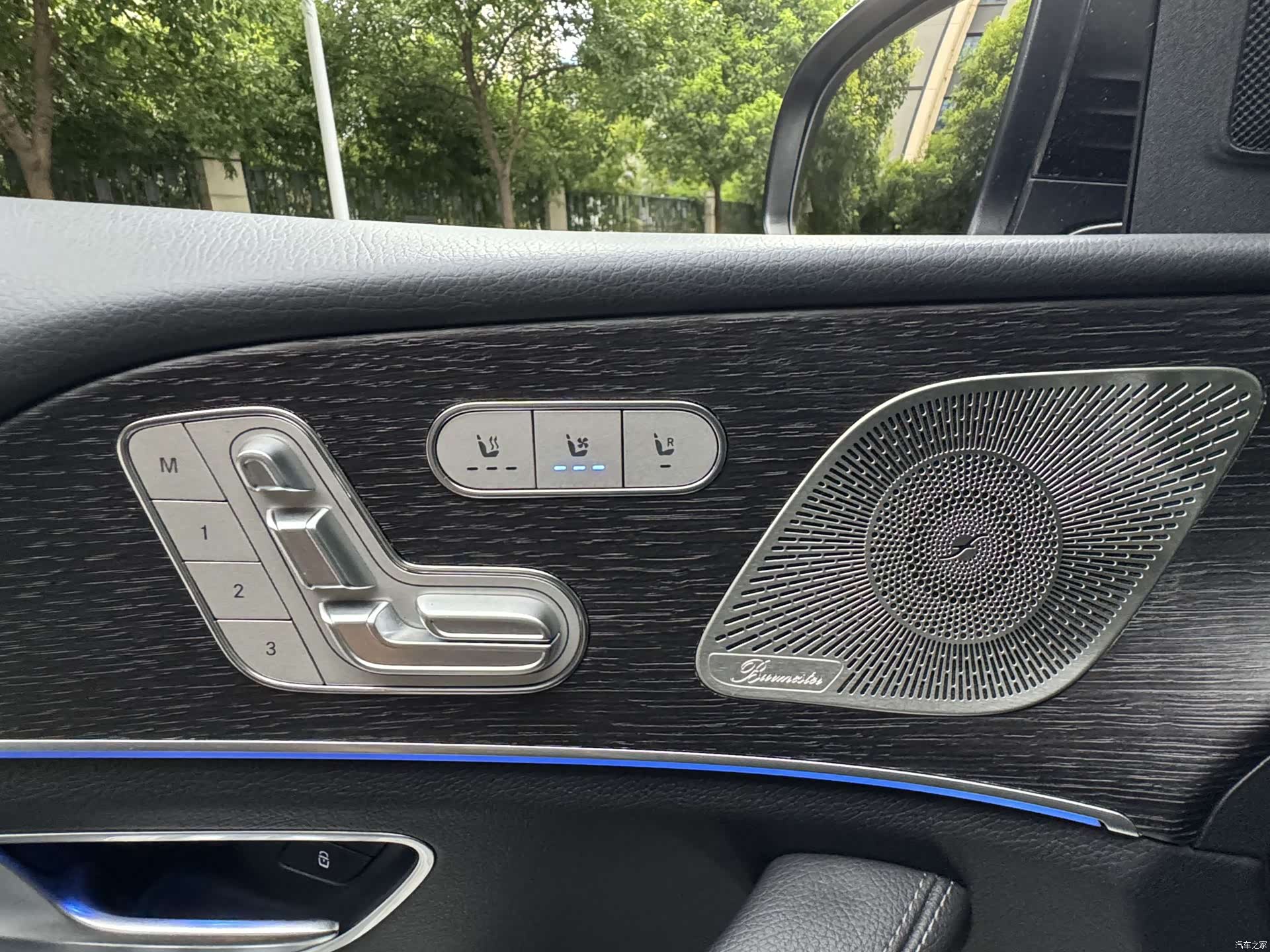 Mercedes-Benz GLE, 2023 15