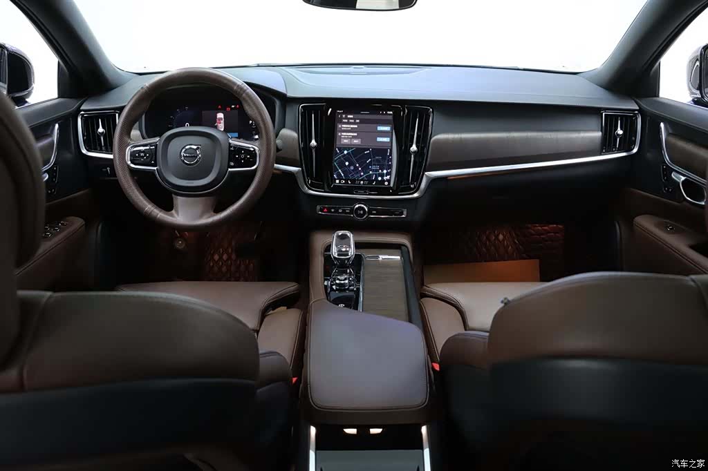 Volvo S90, 2022 23